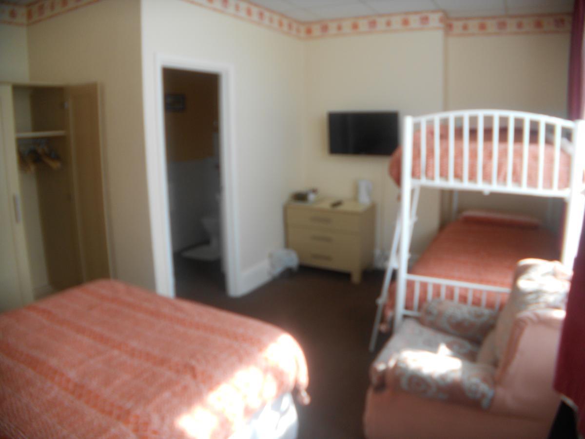 St Annes Bed & Breakfast Great Yarmouth Dış mekan fotoğraf