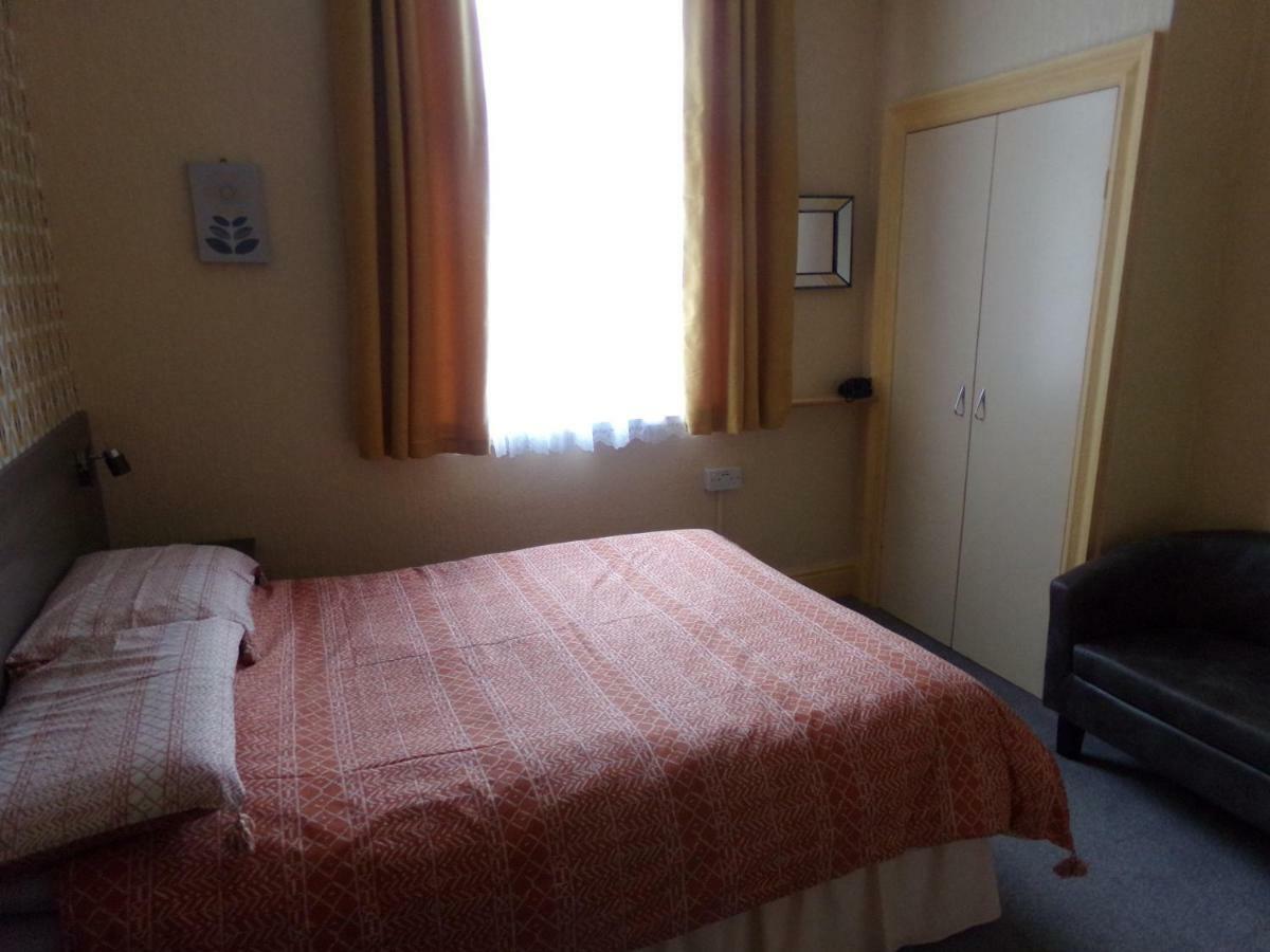 St Annes Bed & Breakfast Great Yarmouth Dış mekan fotoğraf