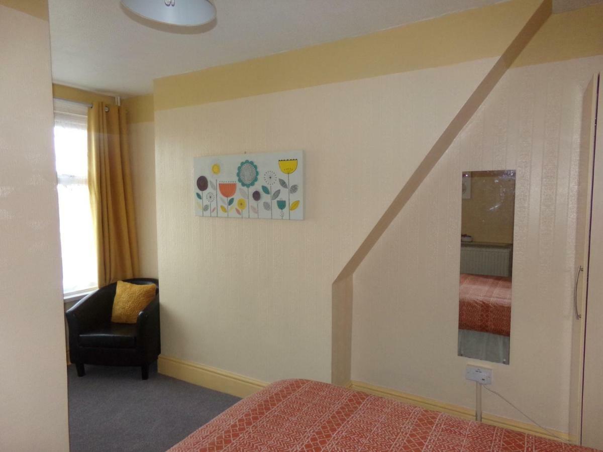 St Annes Bed & Breakfast Great Yarmouth Dış mekan fotoğraf