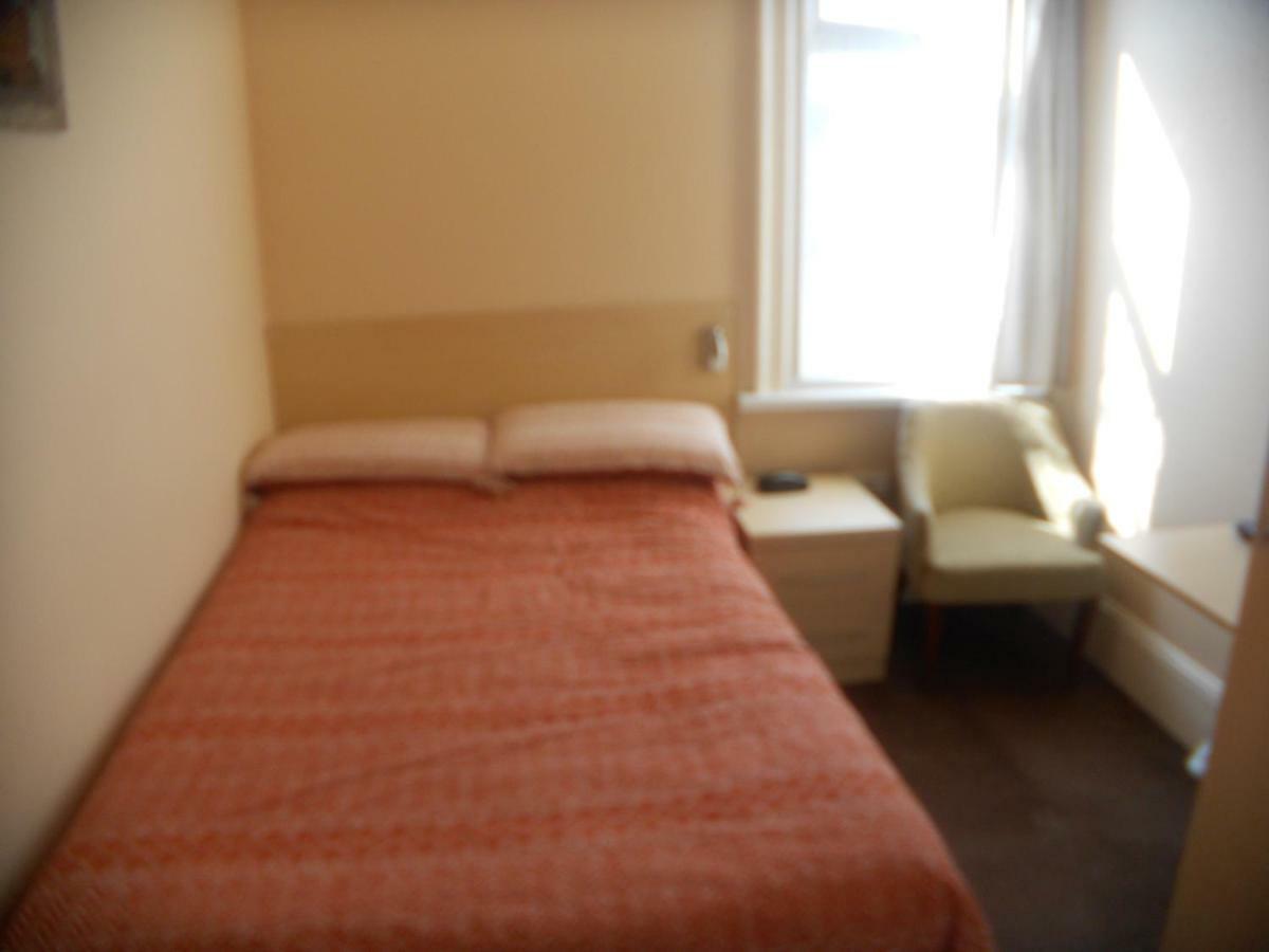 St Annes Bed & Breakfast Great Yarmouth Dış mekan fotoğraf